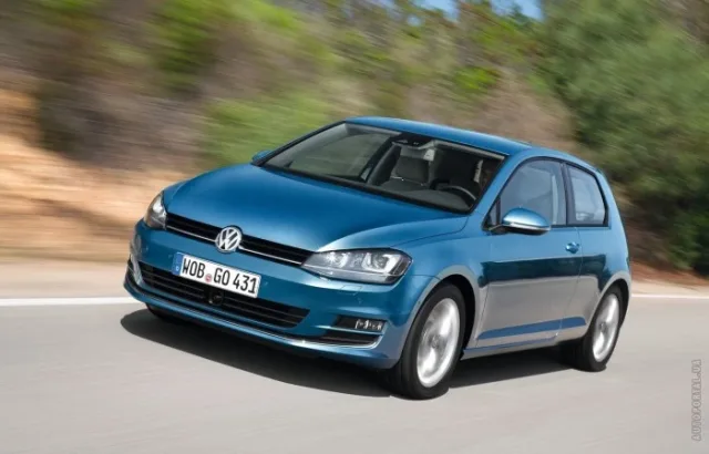 Volkswagen Golf VII 2012 3-дверний хетчбек — 22