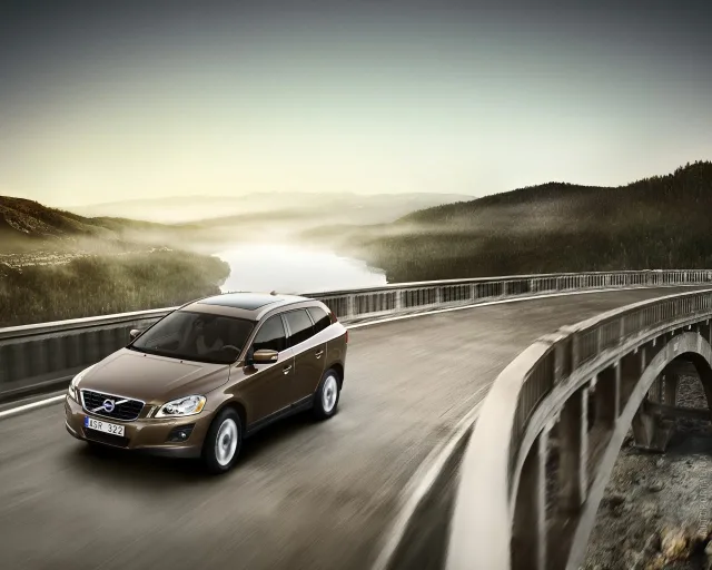 Volvo XC60 2008 кросовер — 25