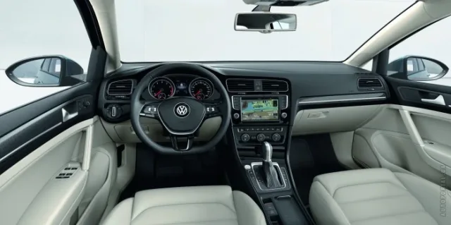 Volkswagen Golf VII 2012 (Фольксваген Гольф) 5-ти дверный хэтчбек — 3