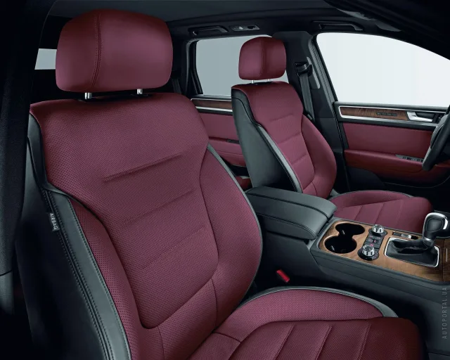 Volkswagen Touareg 2010 (Фольксваген Туарег) кроссовер — 11