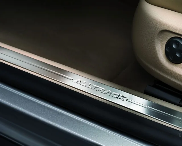 Volkswagen Passat Alltrack 2012 (Фольксваген Пассат Олтрек) универсал — 2