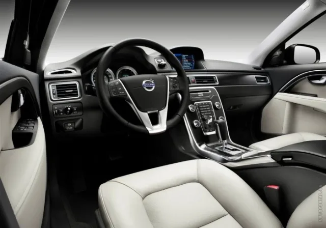 Volvo V70 2007 універсал — 14