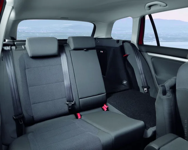 Volkswagen Golf Variant 1.9D MT Trendline — 8