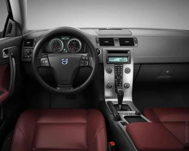 Volvo C70 2.4 MT Summum — 2