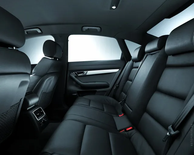 Audi A6 2.8 FSI AT — 7