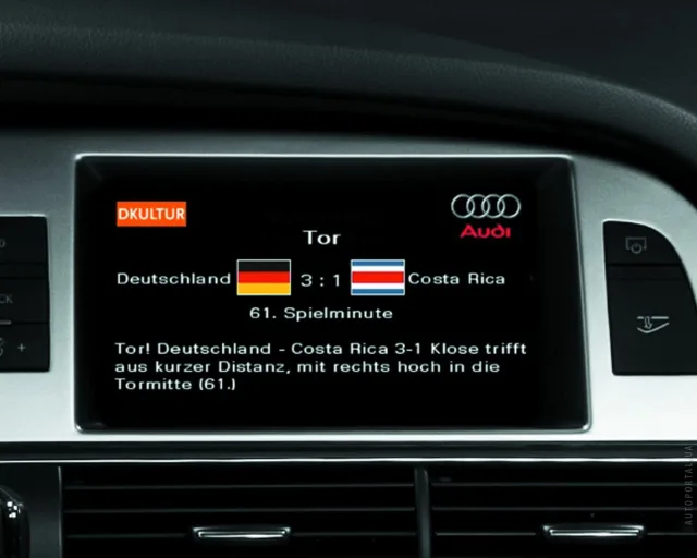 Audi S8 2007 седан — 4
