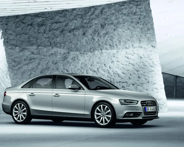 Audi A4 2012 (Ауди А4) седан — 25