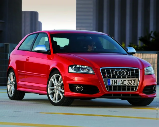 Audi S3 хетчбек — 19