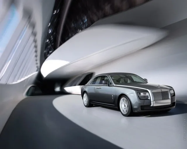 Rolls-Royce Ghost 2010 sedan — 12