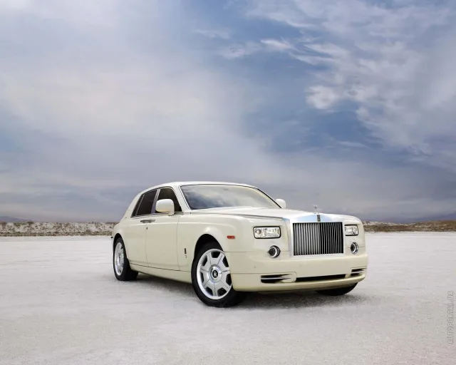 Rolls-Royce Phantom 6.7 AT — 15