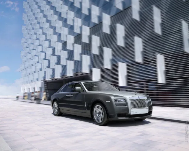 Rolls-Royce Ghost 2010 sedan — 18