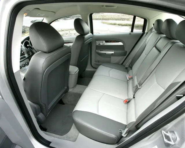 Chrysler Sebring седан — 8