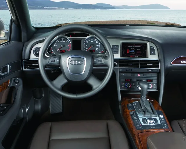 Audi A6 allroad 3.0D MT — 3