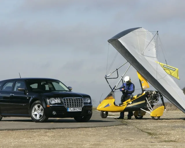 Chrysler 300C Touring універсал — 18