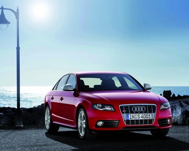 Audi S4 2009 sedan — 17