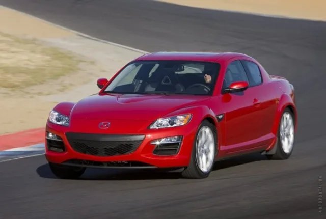 Mazda RX 8 купе — 17