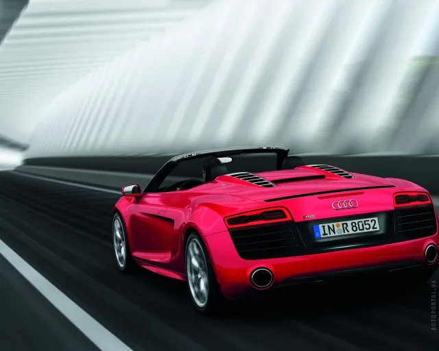 Audi R8 Spyder V8 4.2 FSI MT — 9