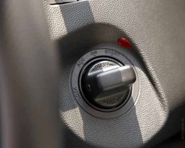 Mazda 3 2003 (Мазда 3) седан — 19