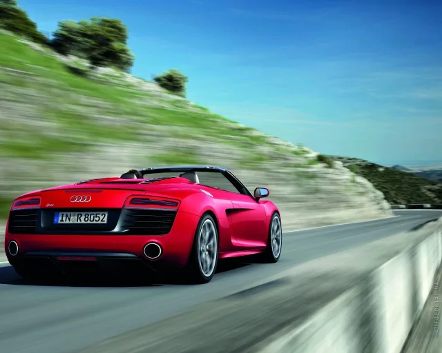 Audi R8 Spyder V8 4.2 FSI MT — 8
