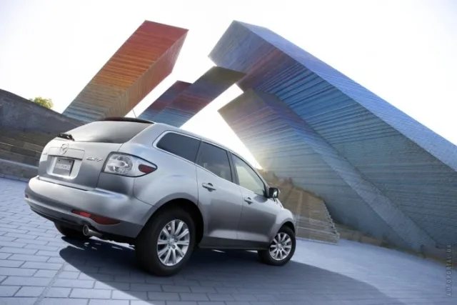 Mazda CX-7 (Мазда СХ-7) кроссовер — 9