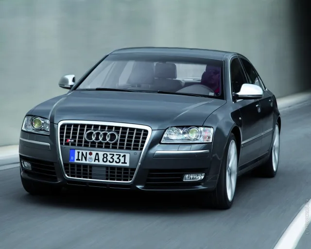 Audi S8 2007 седан — 9