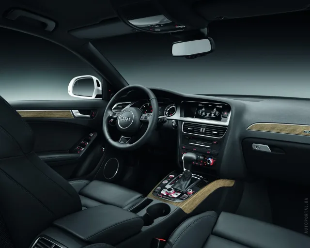 Audi A4 allroad 2012 station wagon — 10