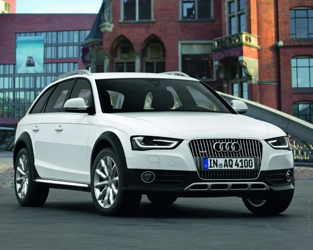 Audi A4 allroad 2012 station wagon — 19