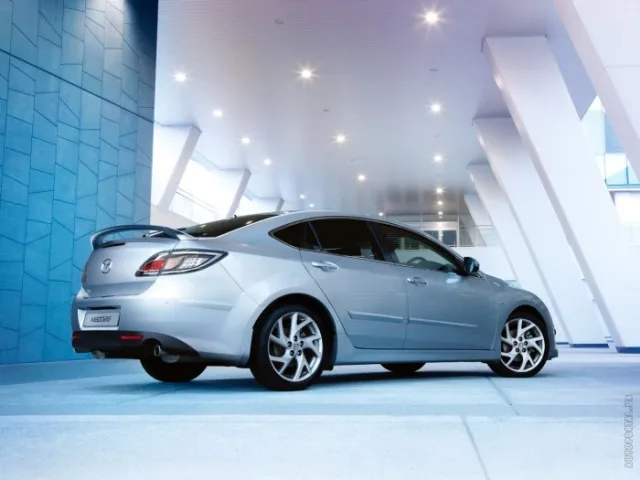 Mazda 6 2010 хетчбек — 6