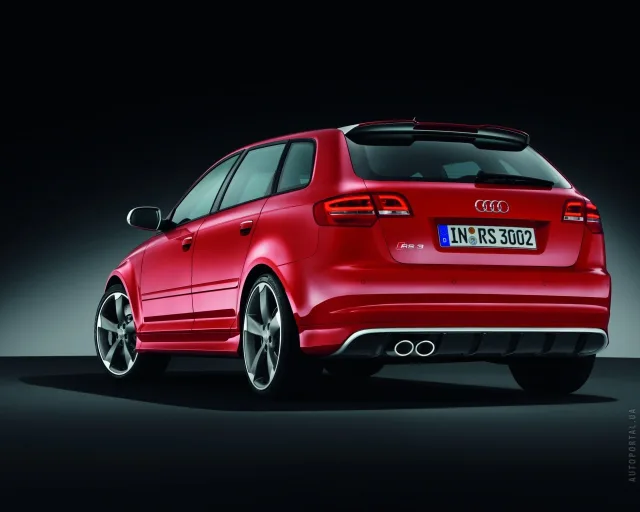 Audi RS3 Sportback 2010 (Ауди РС3 Спортбэк) хэтчбек — 23