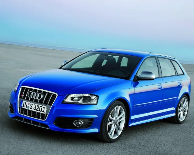 Audi S3 Sportback 2012 хетчбек — 12