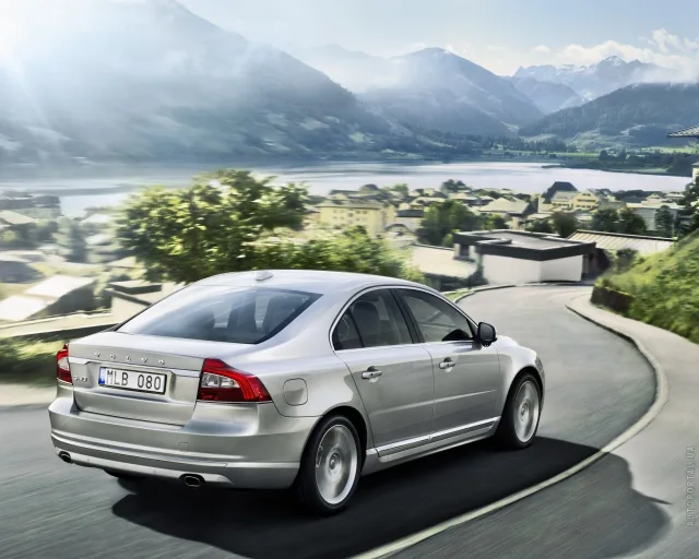 Volvo S80 2013 (Вольво С80) седан — 17