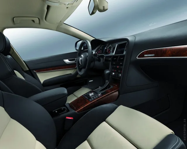 Audi A6 Avant 2009 station wagon — 2