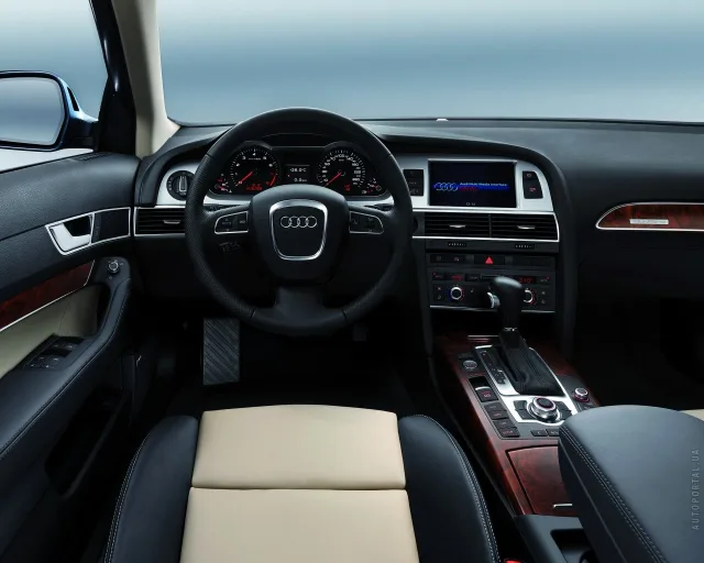 Audi A6 Avant 2009 station wagon — 3