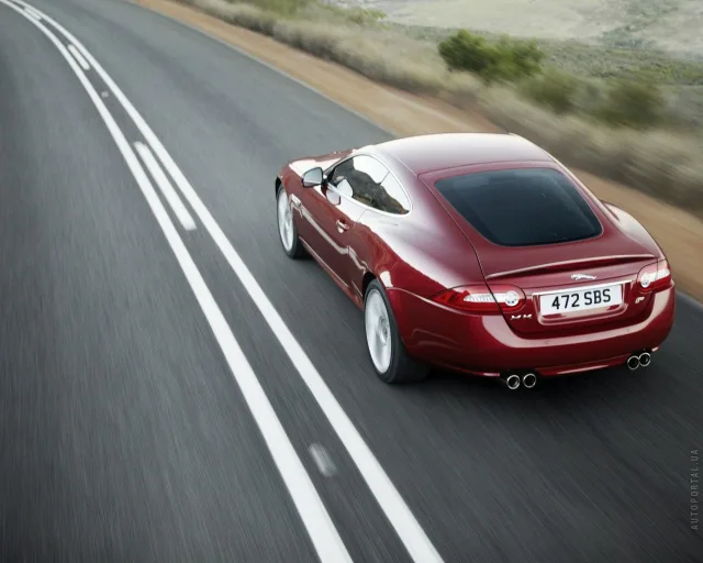 Jaguar XK (Ягуар ХК) купе — 8