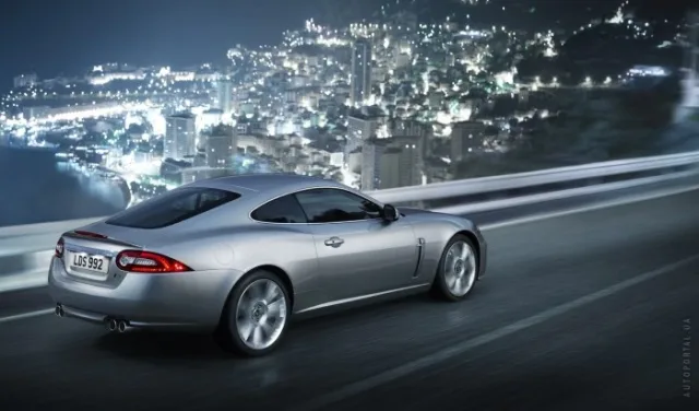 Jaguar XK (Ягуар ХК) купе — 7