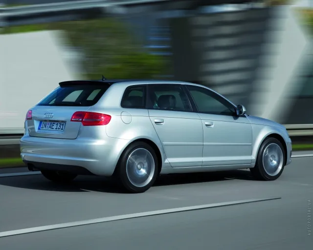Audi A3 Sportback 2009 5-дверний хетчбек — 17