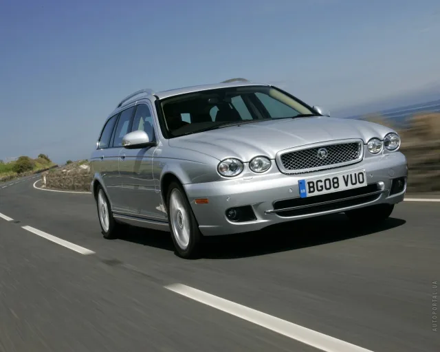 Jaguar X-Type Estate (Ягуар Х-Тайп) универсал — 12