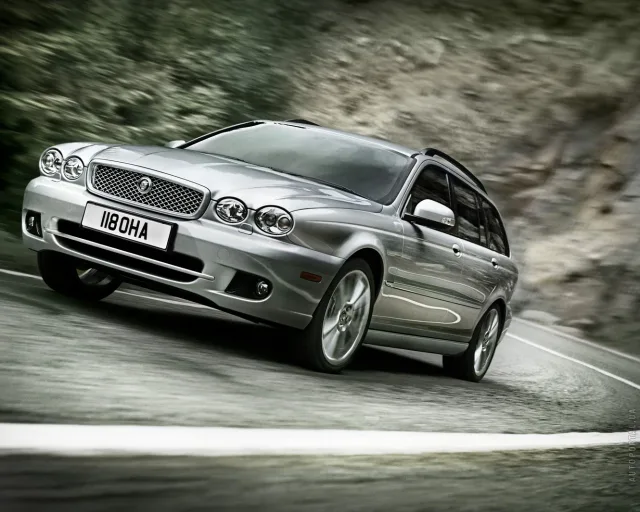 Jaguar X-Type Estate (Ягуар Х-Тайп) универсал — 19
