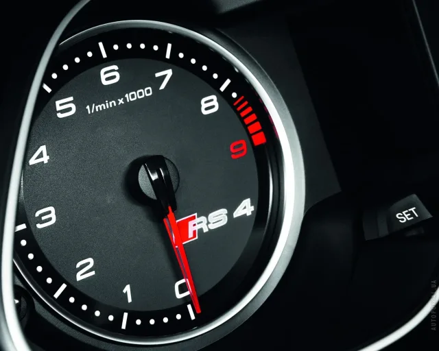 Audi RS4 Avant 2013 універсал — 15