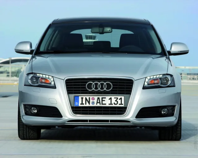 Audi A3 Sportback 2009 5-дверний хетчбек — 15