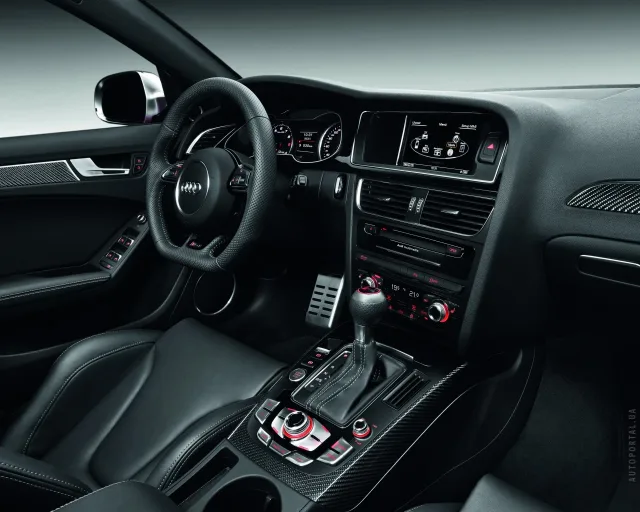 Audi RS4 Avant 2013 універсал — 5