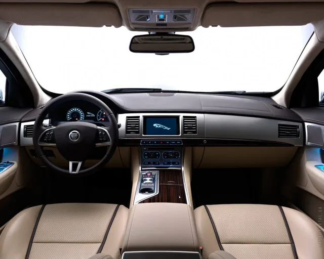 Jaguar XF Sportbrake 2012 station wagon — 2