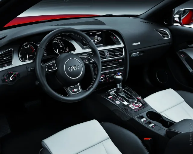 Audi S5 Cabriolet 3.0 TFSI AT quattro — 2