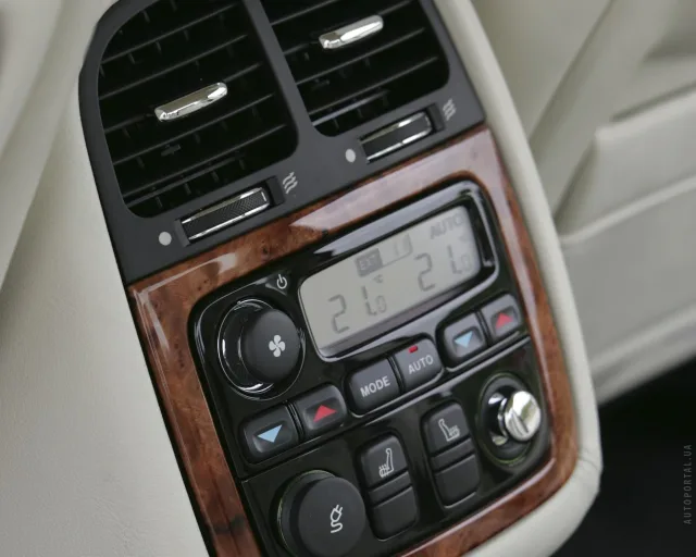 Jaguar XJ 3.5 AT Executive — 3