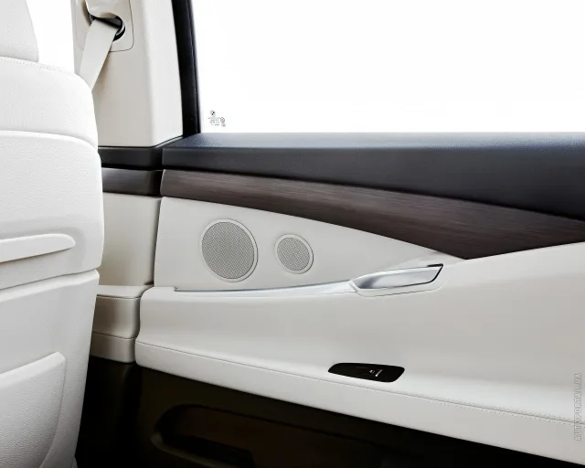 BMW 5 Series Gran Turismo хетчбек — 15