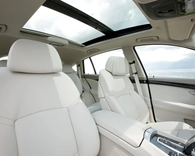 BMW 5 Series Gran Turismo хетчбек — 22