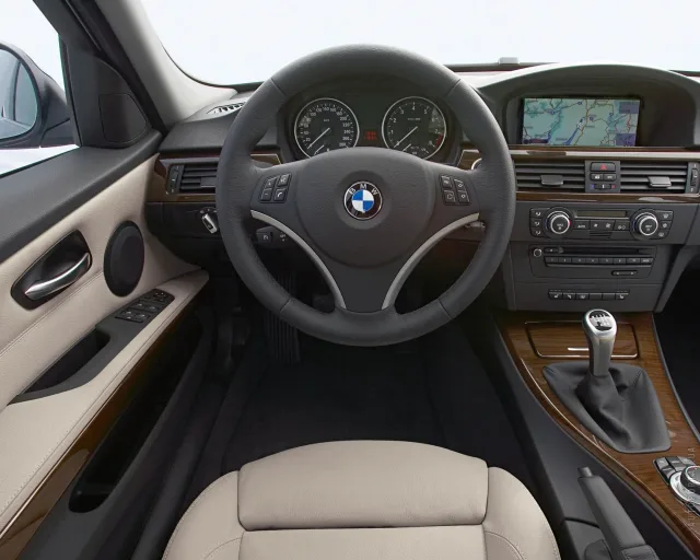 BMW 3 Series Touring 2008 station wagon — 6