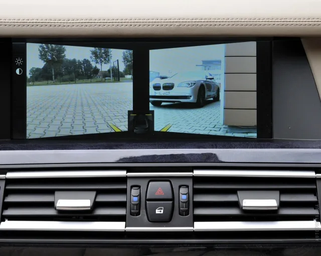 BMW 730d AT — 5