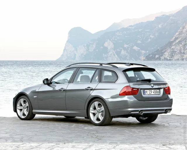 BMW 3 Series Touring 2008 station wagon — 21