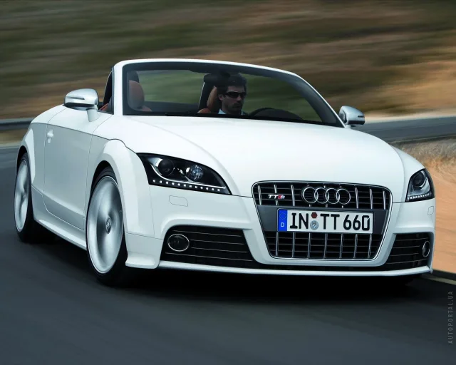 Audi TTS Roadster (Ауди ТТС Родстер) кабриолет — 5